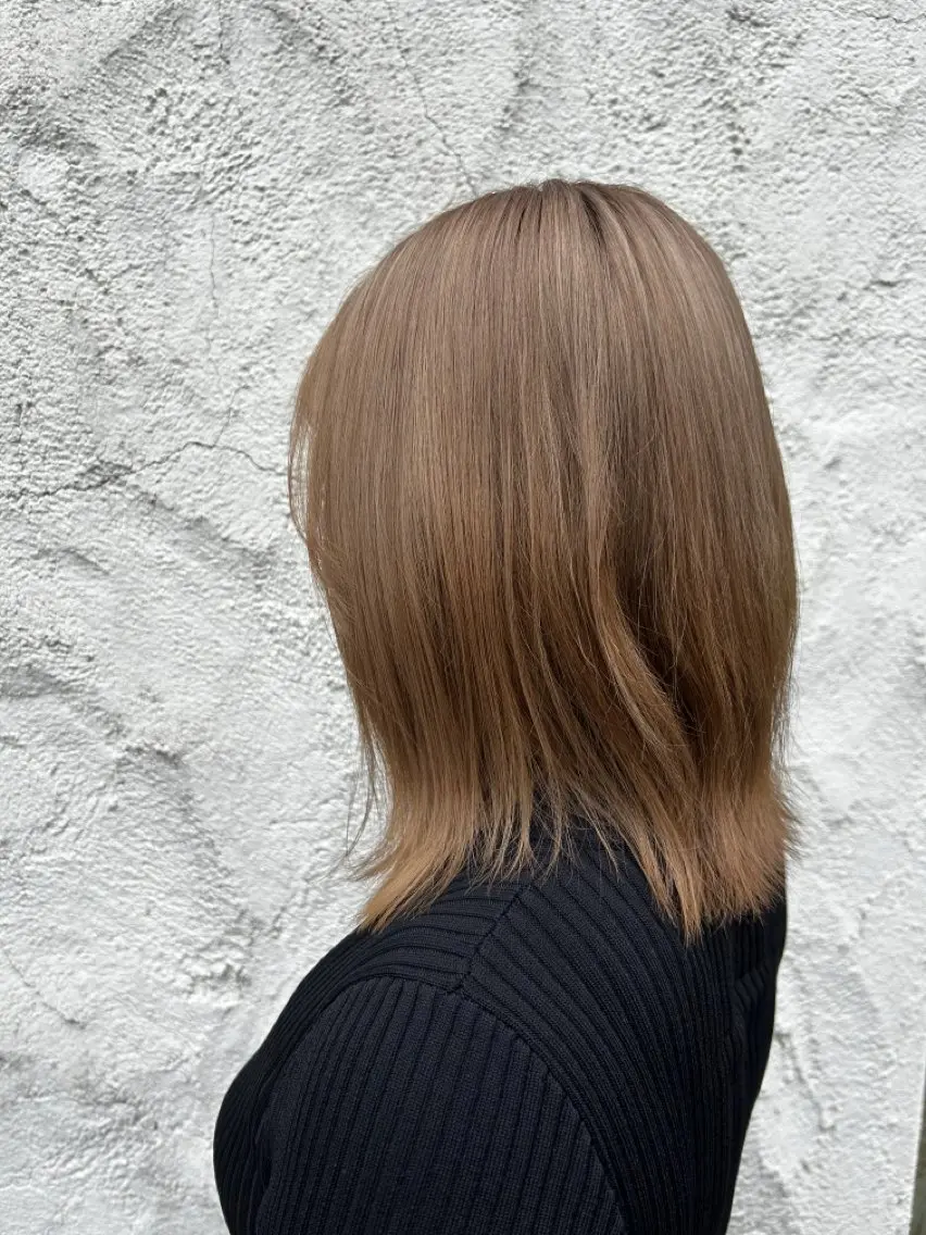 カラー 篠原 ゆうかのヘアスタイル