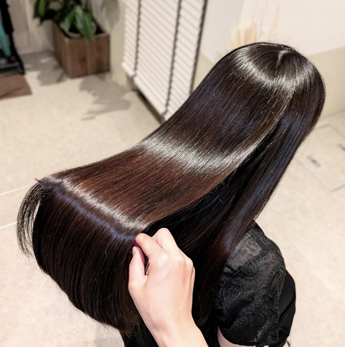 ロング 🌻 銀座水素ケア 🌻 只腰 花のヘアスタイル