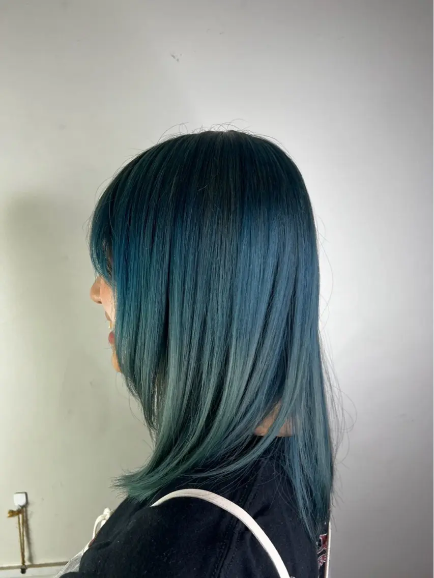 ミディアム VERDE西院 渋谷　友和のヘアスタイル