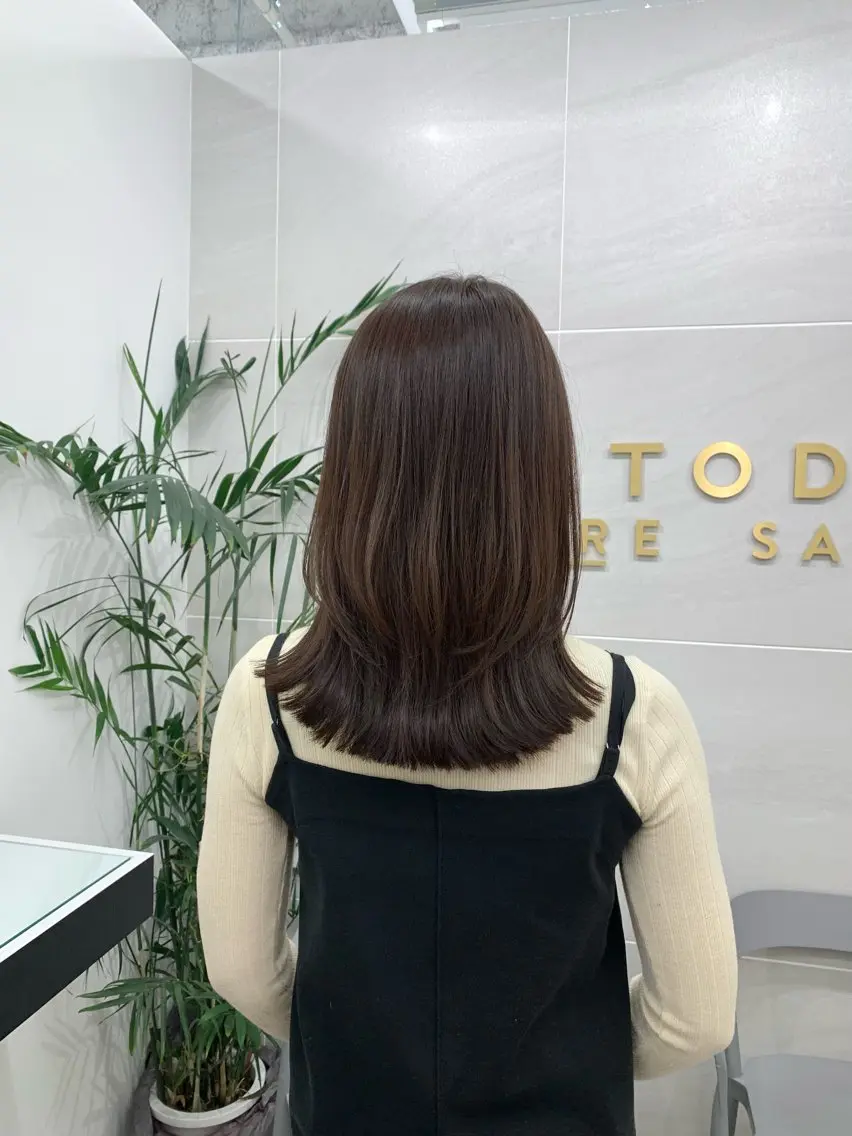 ミディアム カラー レイヤーカット カット ヘアカラー ヘッドスパ 本格ヘッドスパ🌿 ×ヘア 佐藤のヘアスタイル