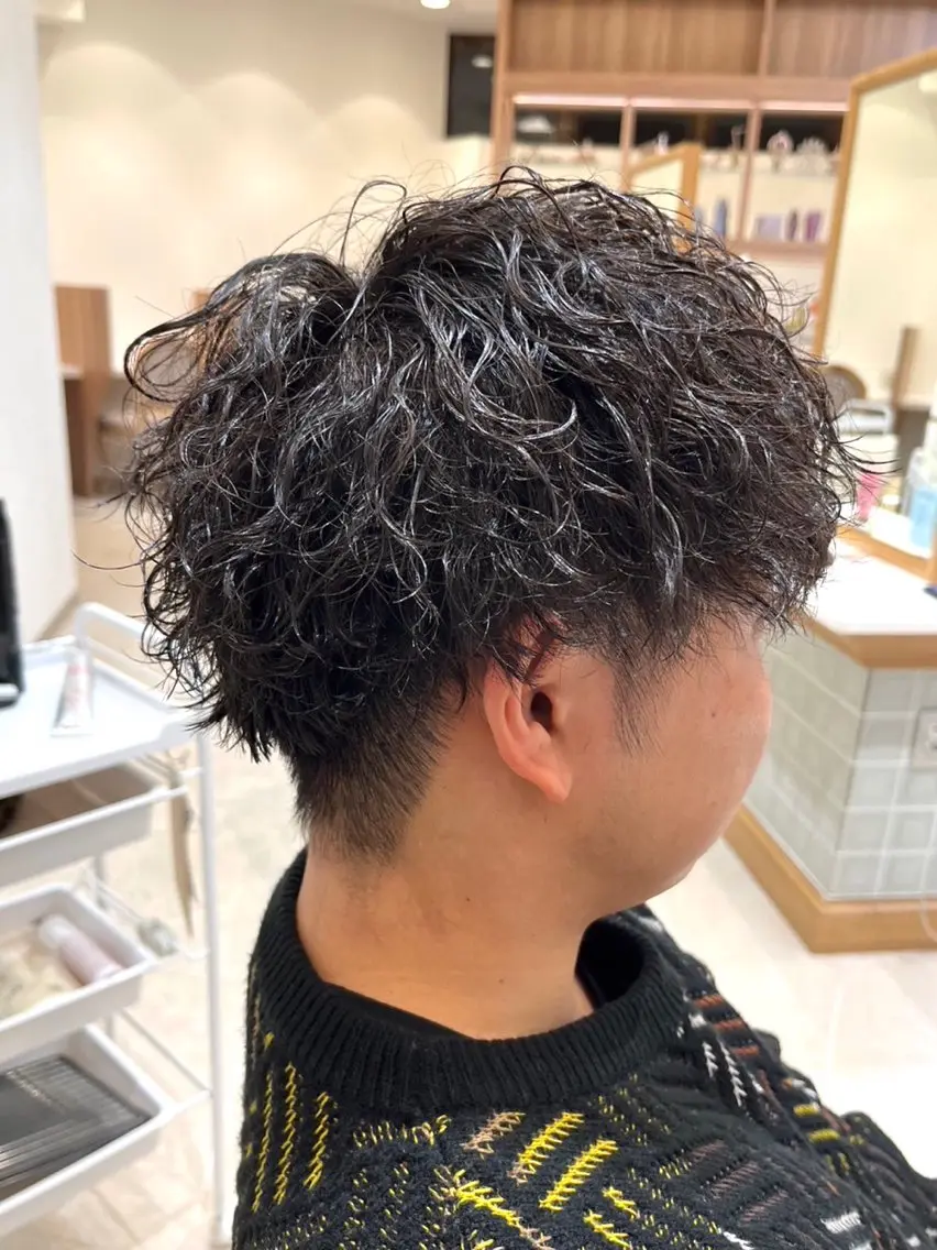 ショート パーマ メンズ 小林 優太　メンズパーマ✨のヘアスタイル