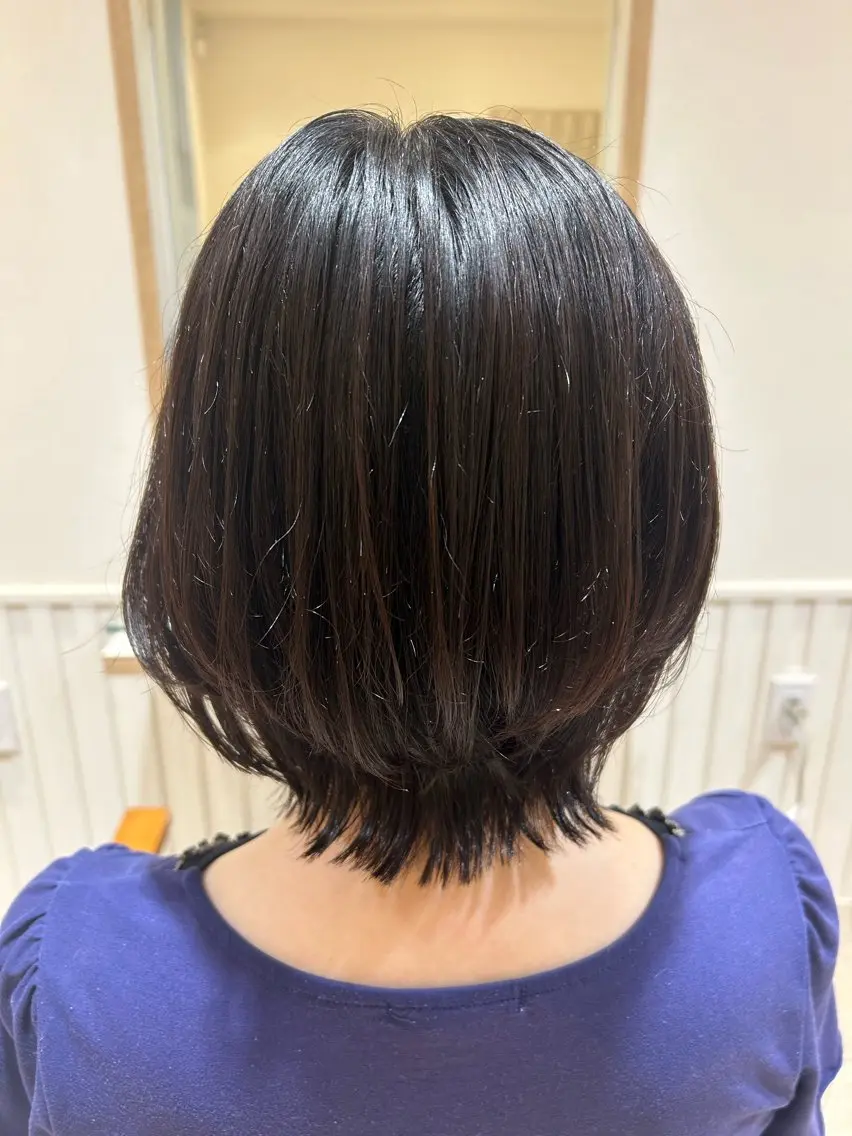 ショート ショートレイヤー レイヤーカット ショートヘア 大川 夏実のヘアスタイル