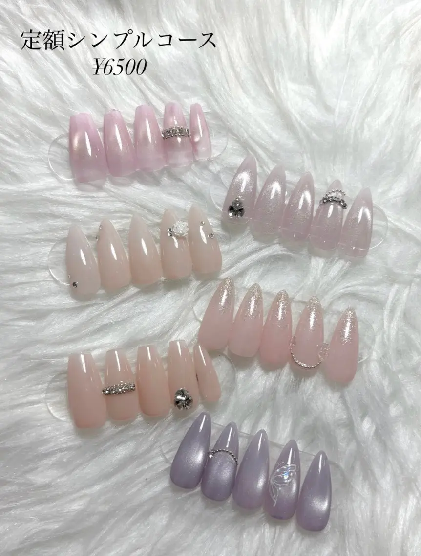 ネイル チークネイル ドット フラッシュネイル フラッシュマグ 韓国ネイル ハンドネイル nail salon Anela🪽🫧のネイルデザイン
