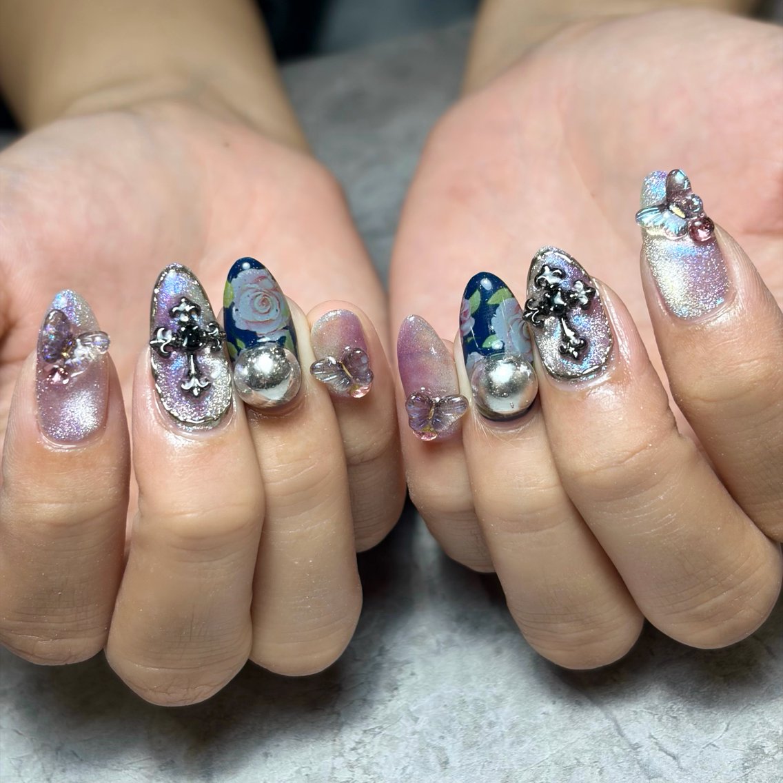 ネイル &Nail: アンドネイルコロンのネイルデザイン