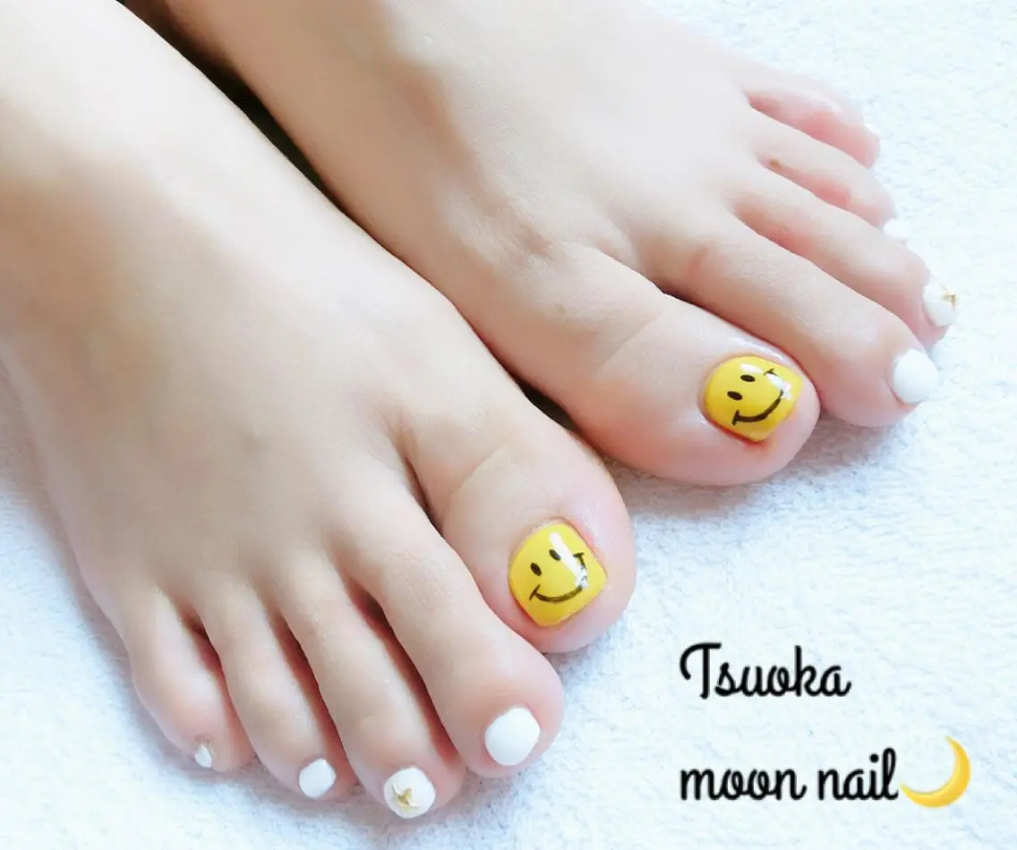ネイル フットネイル 🌙都岡 moon nailのネイルデザイン