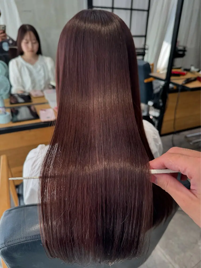 セミロング カラー カット ヘアカラー トリートメント 梅田艶髪矯正 💖koichiroのヘアスタイル