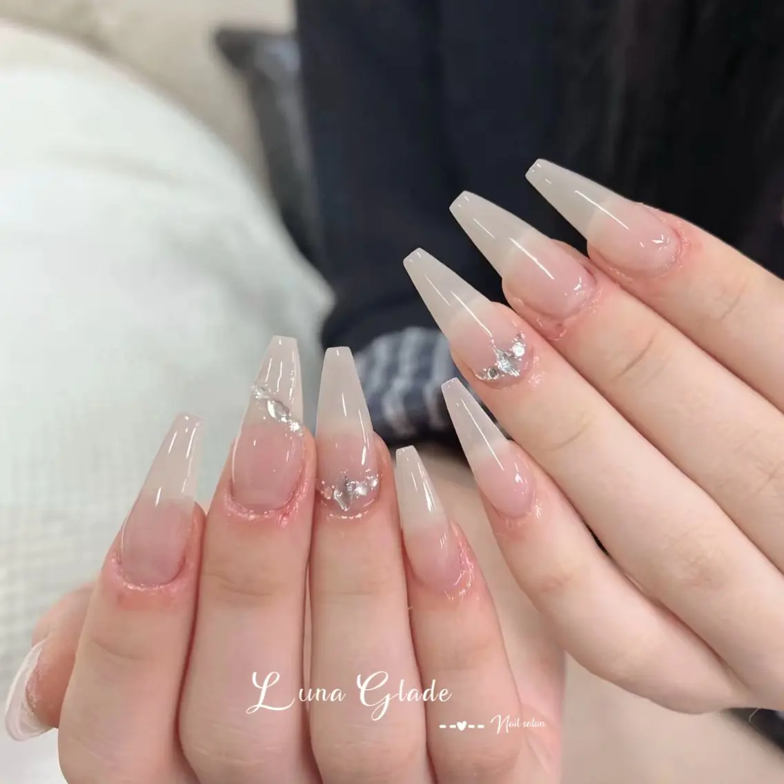 ネイル ハンドネイル Luna Gladeのネイルデザイン
