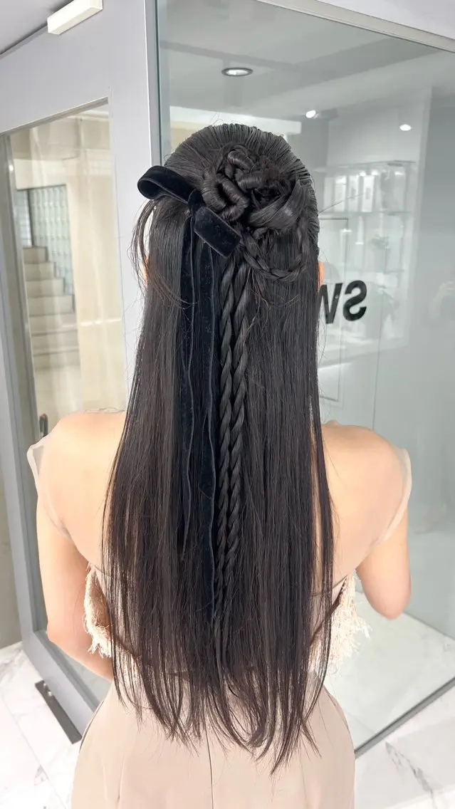 ヘアセット ❤︎REIKA❤︎ ブリーチなしWカラーのヘアスタイル