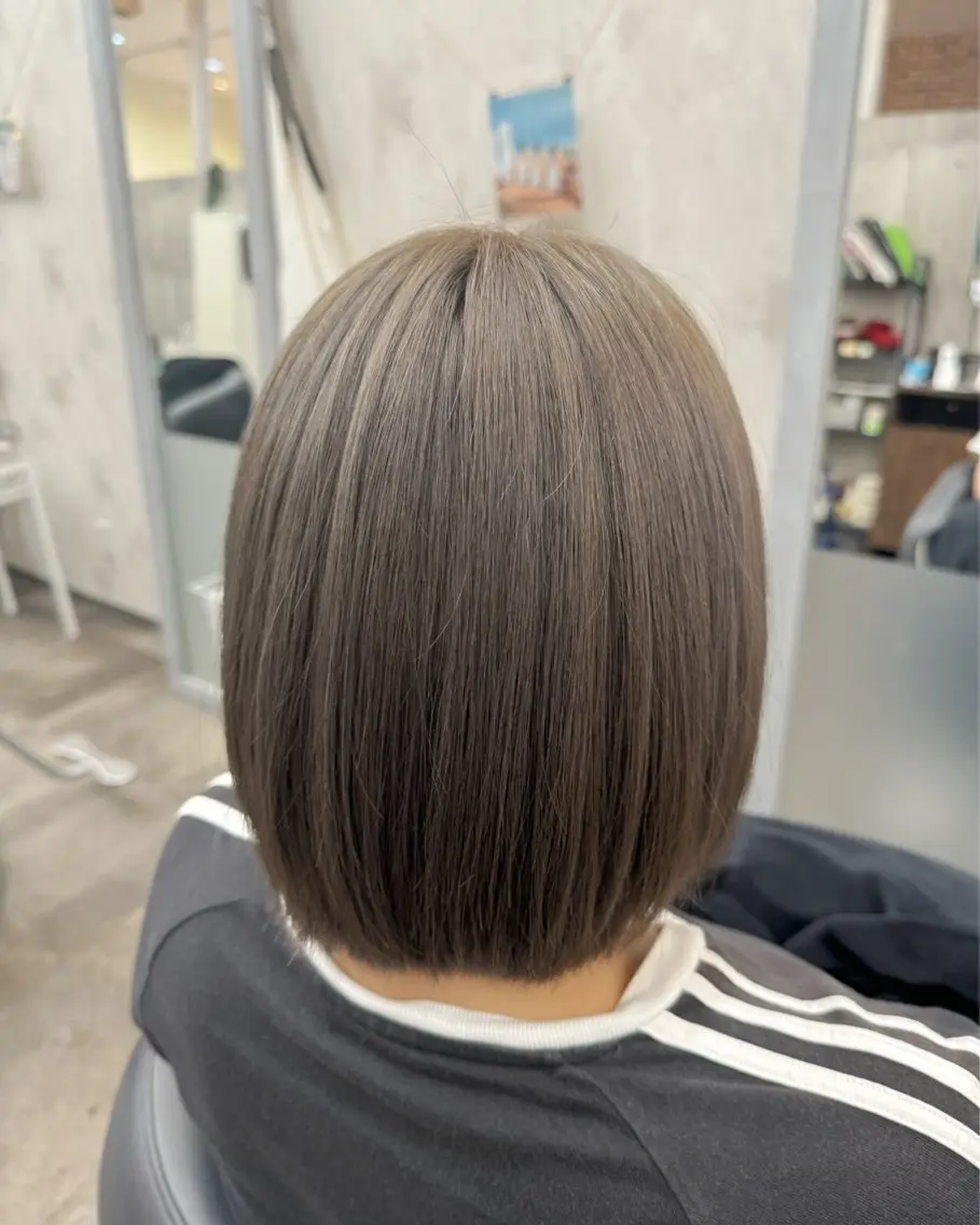 【学生限定🩵】カット➕ワンカラー⭐️(プラス料でトリートメントもご利用可能です🙆🏻‍♀️)の写真