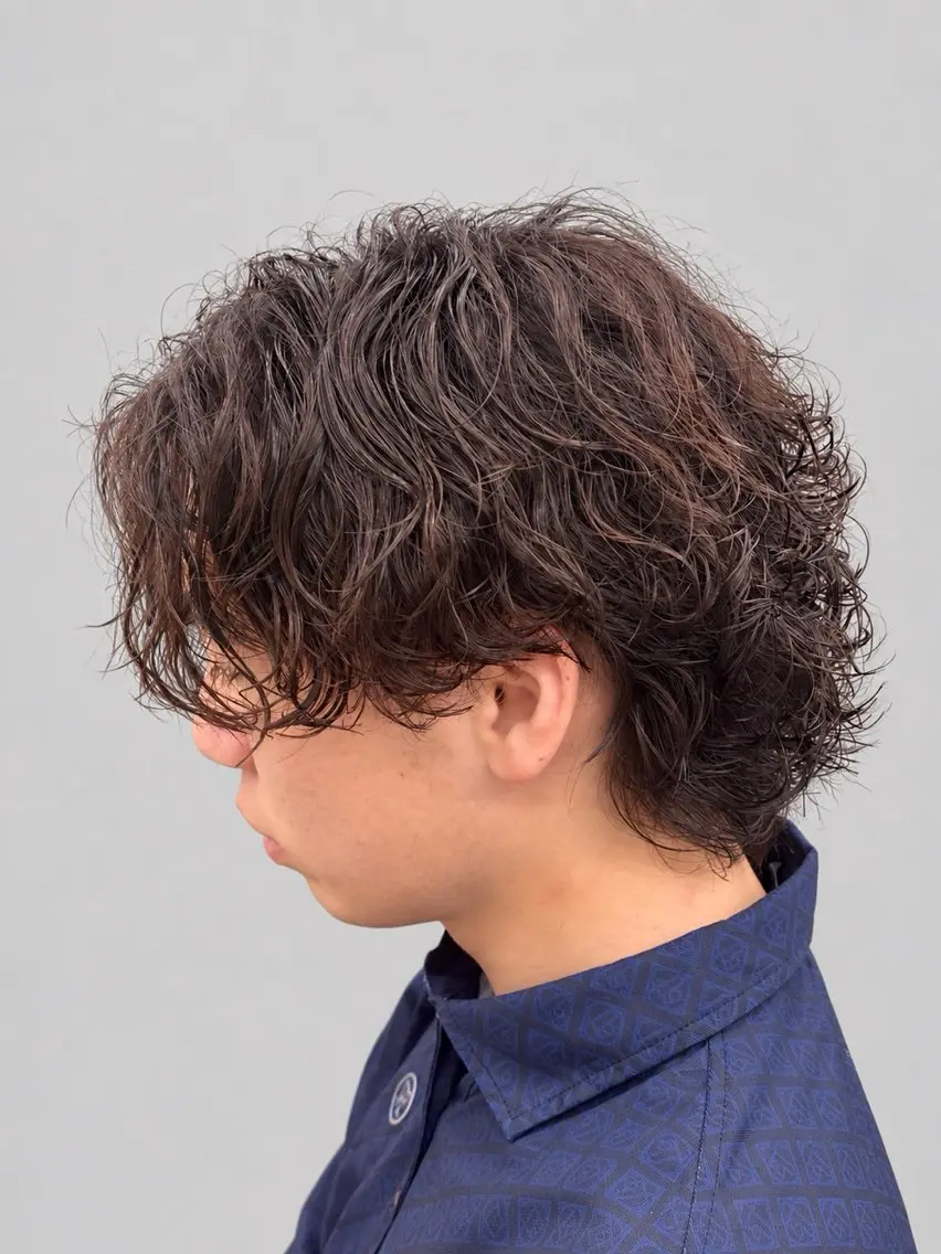 ミディアム パーマ メンズ 【メンズ特化】海外風 スパイキー/トムのヘアスタイル