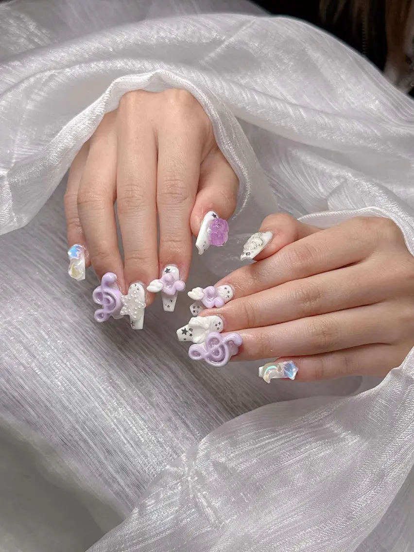 ネイル 長さ出し グラデーション 卒業式 キラキラネイル マグネットネイル ハンドネイル Lee Nailsのネイルデザイン