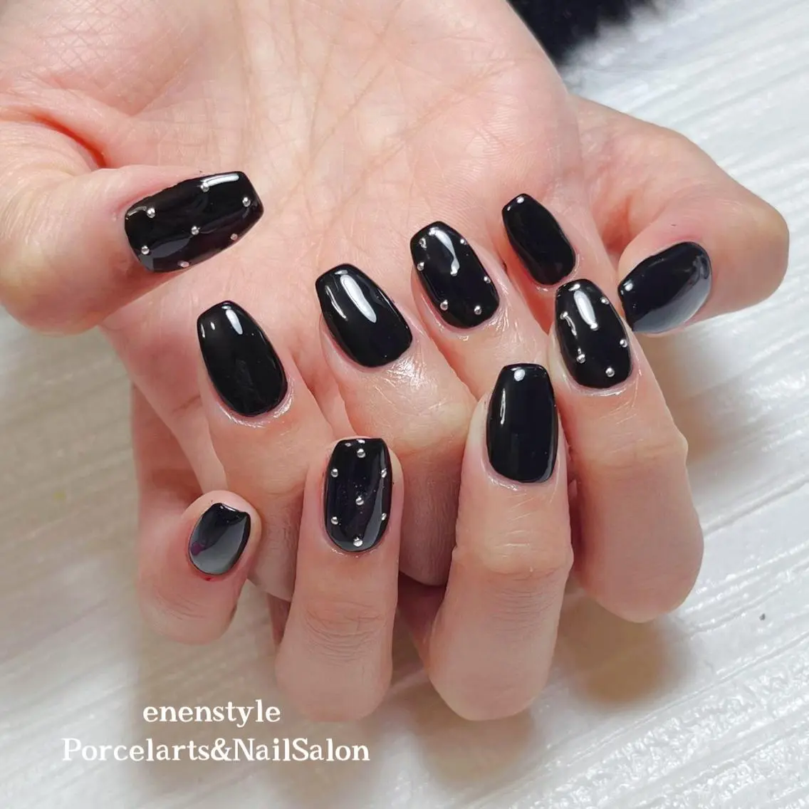 ミディアム ネイル 🐾enen style 🐾のネイルデザイン