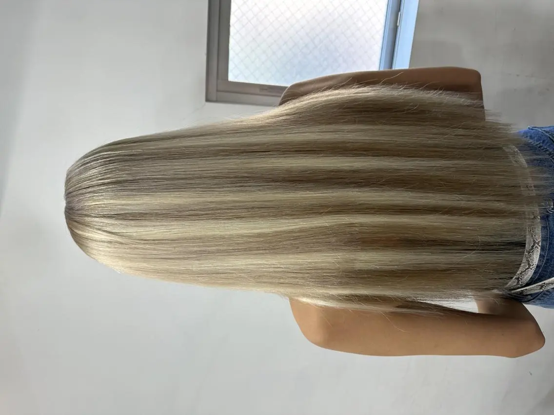 ロング カラー ヘアアレンジ MISAKIエクステ ブリーチ\5900のヘアスタイル