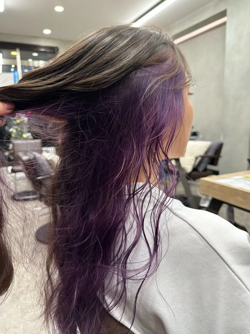 ロング カラー バイオレットカラー yu-kiハイトーン /ブリーチ無しカラーのヘアスタイル