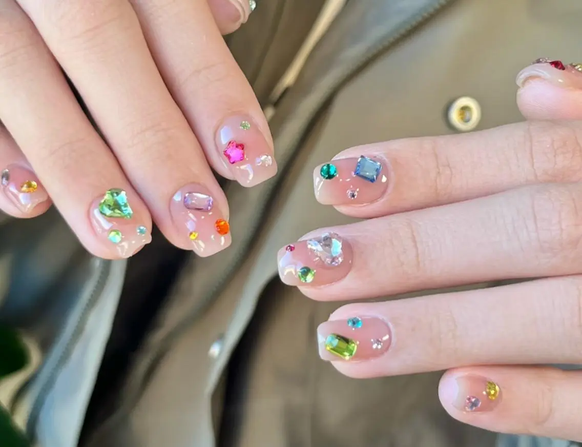 ネイル ハンドネイル 🎀 NaNa_nailのネイルデザイン