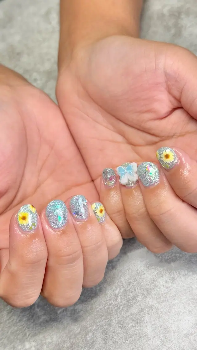ネイル ハンドネイル ハンドケア shino🌟 痛ネイルのネイルデザイン