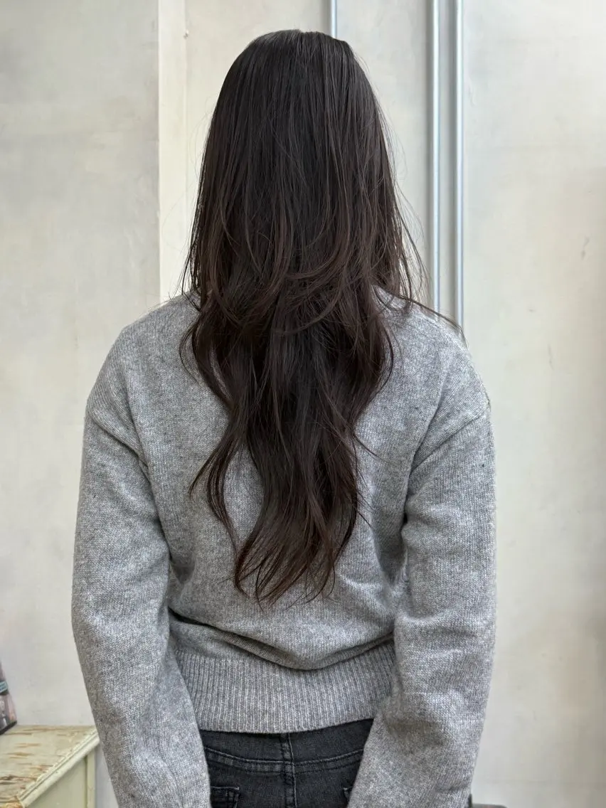 ロング ハッシュカット 韓国レイヤー suzuのヘアスタイル
