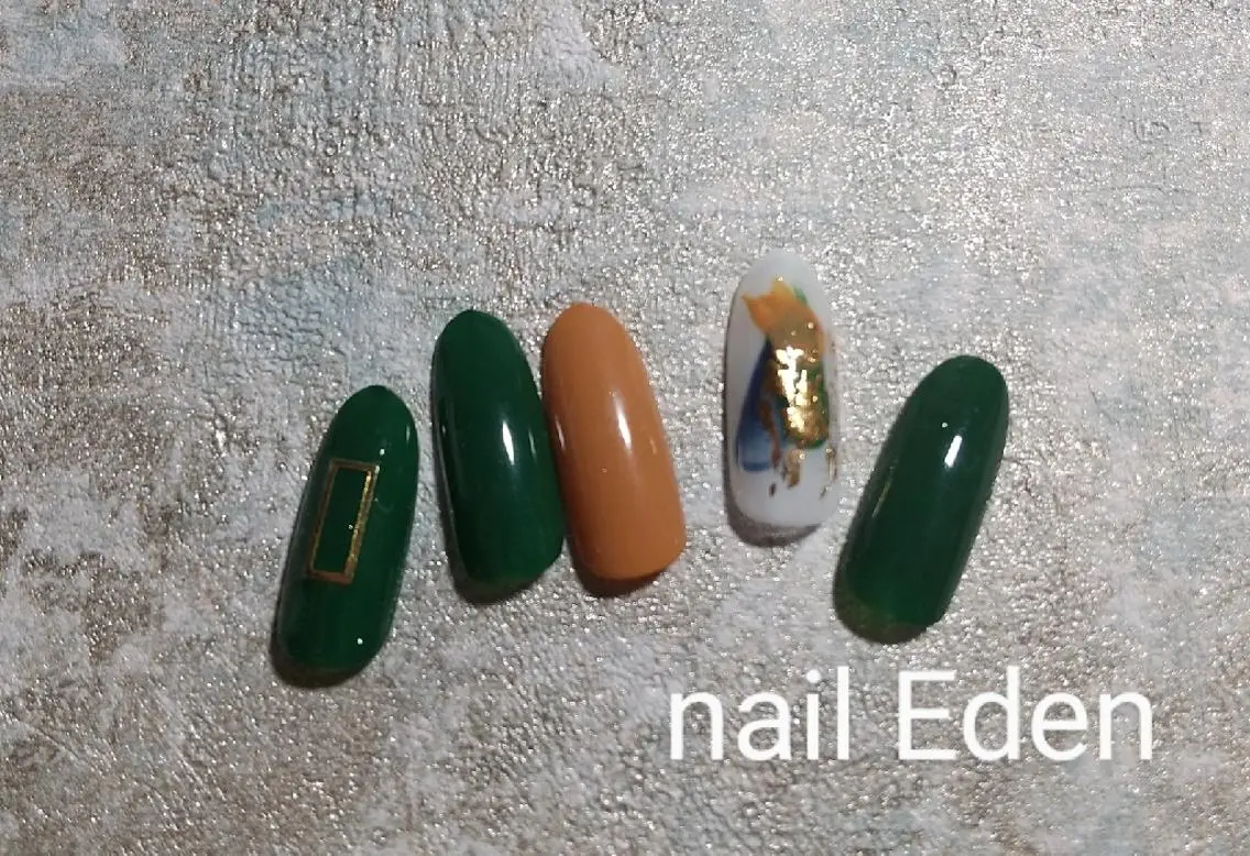 ネイル ラメ(グリッター) マグネットネイル ワンカラーネイル Eden ♾️のネイルデザイン