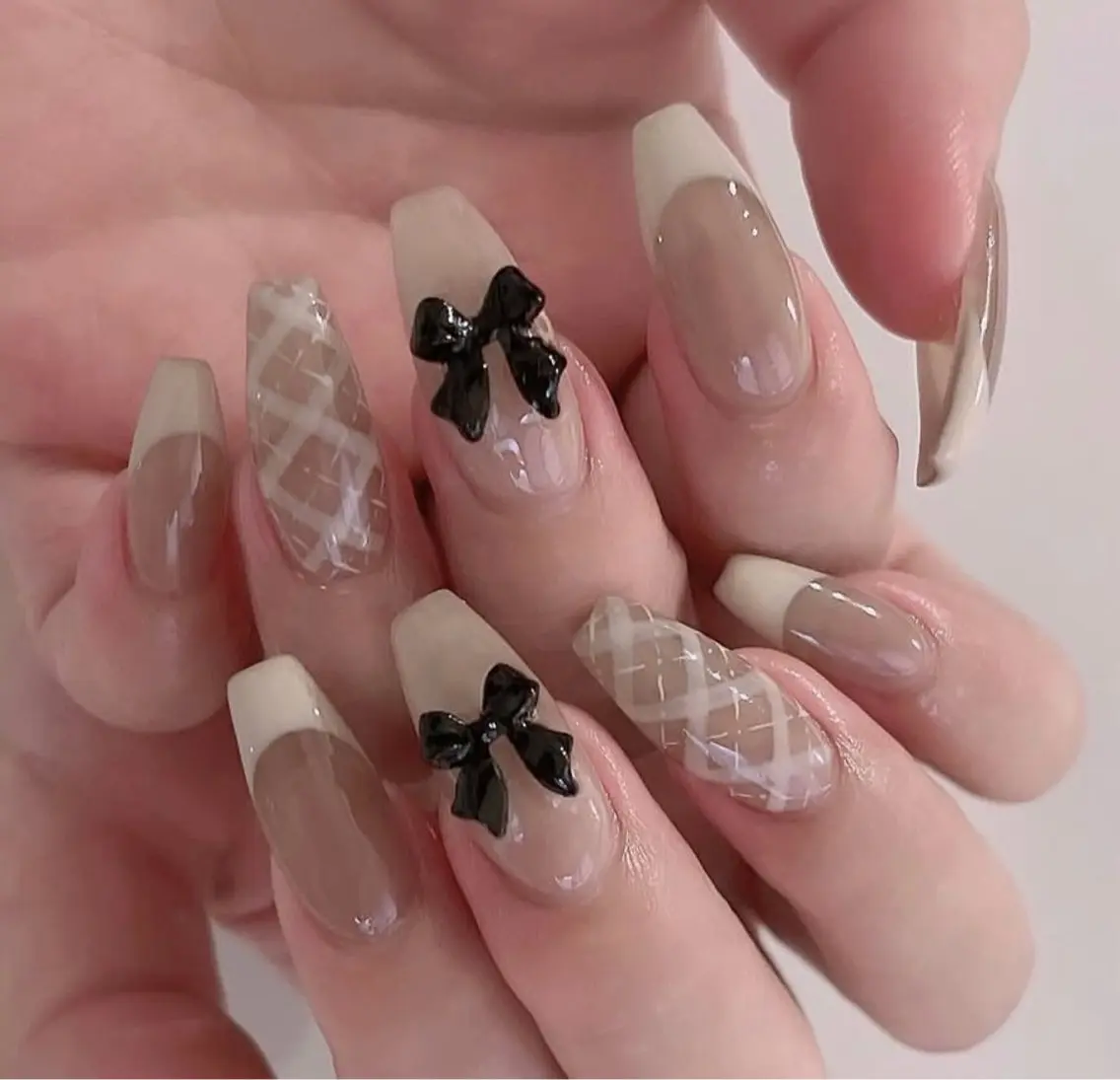 ネイル ハンドネイル Miss Nailのネイルデザイン