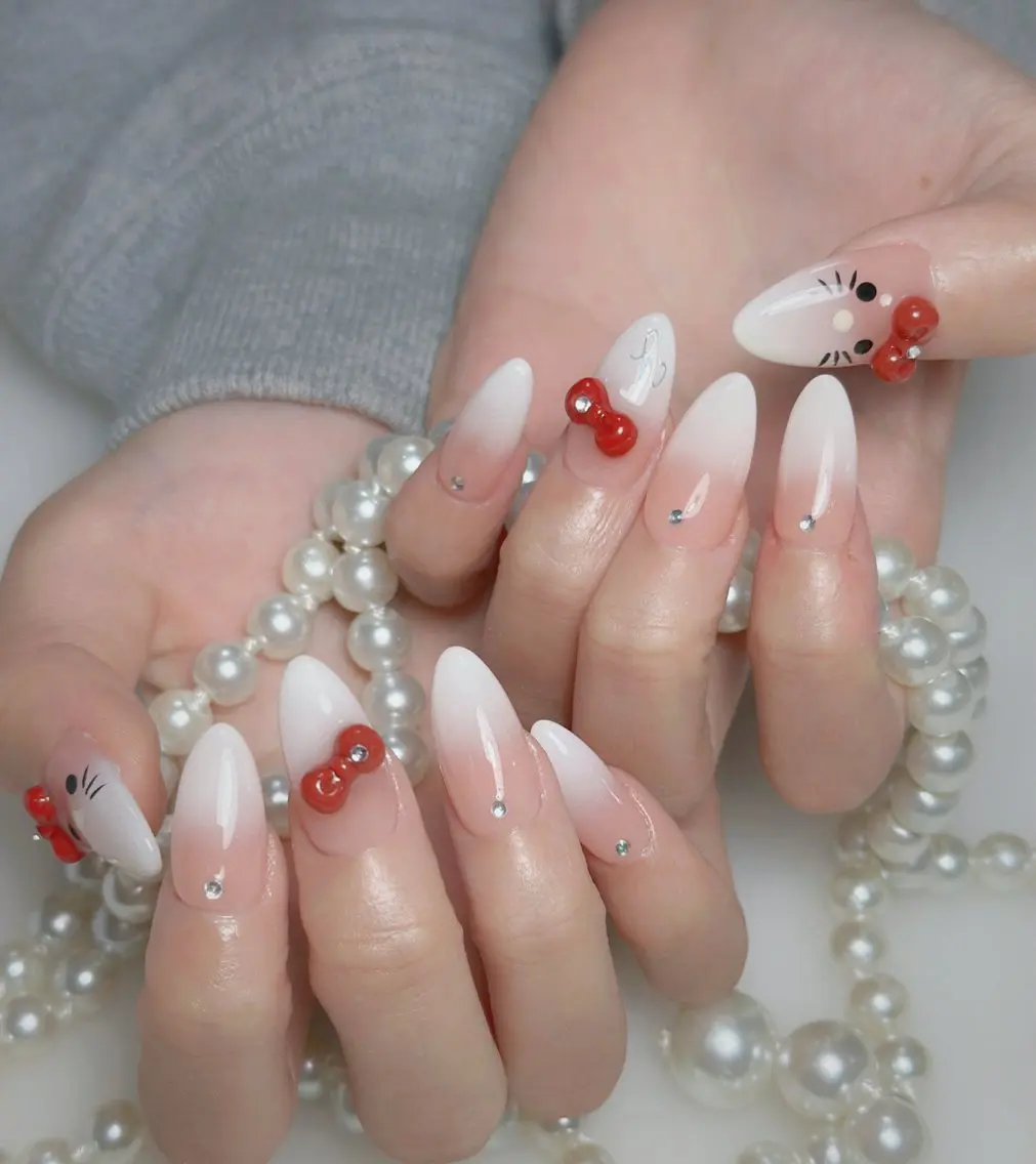 ネイル オーロラネイル 長さ出し フットネイル 韓国ネイル ラメ(グリッター) 👍thumbs up nail👍のネイルデザイン