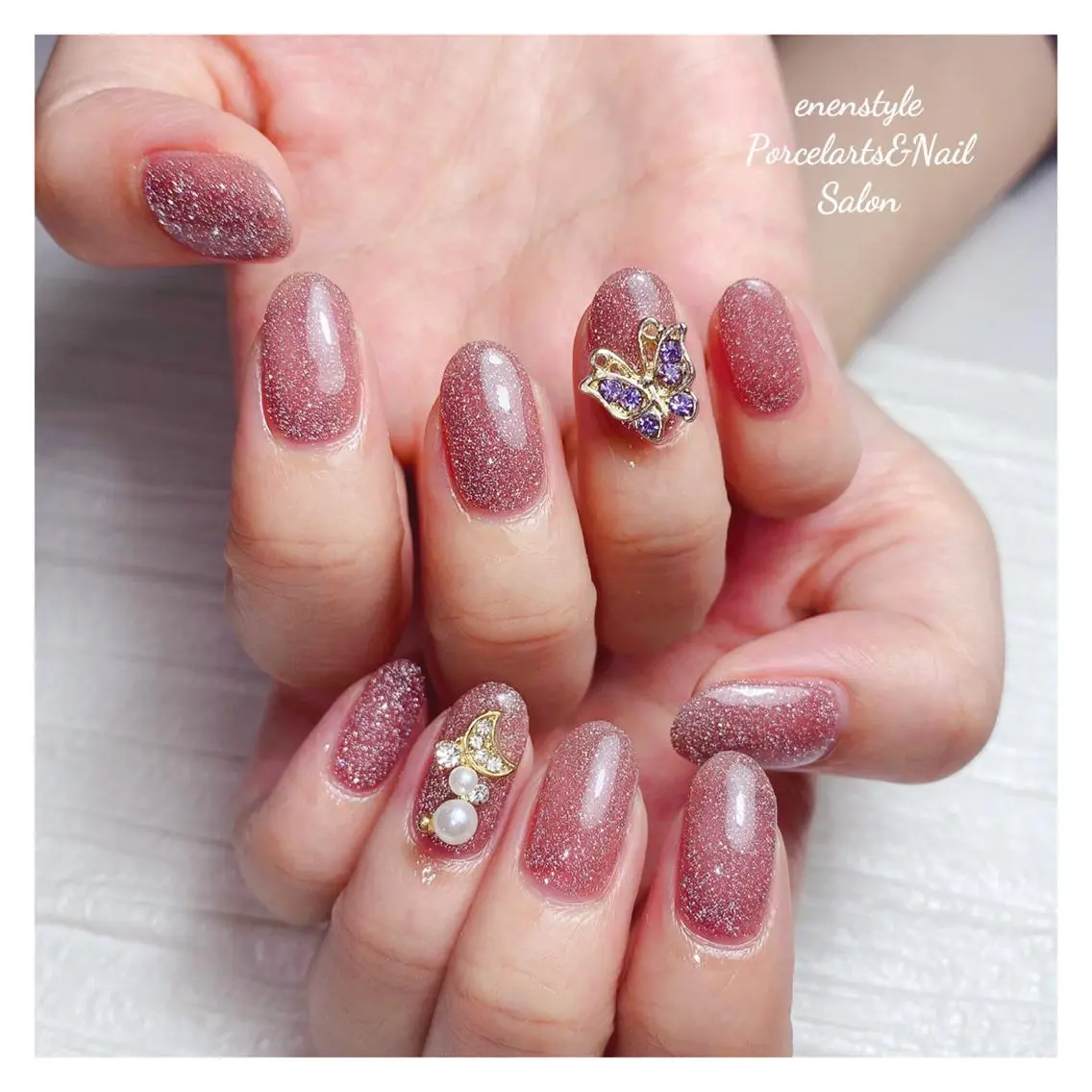 ミディアム ネイル 🐾enen style 🐾のネイルデザイン