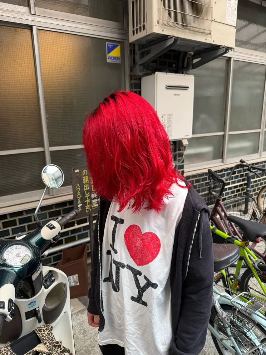 ブリーチ+カラー（ハイライトカラーをご希望の方もこちらをお選びください）の写真