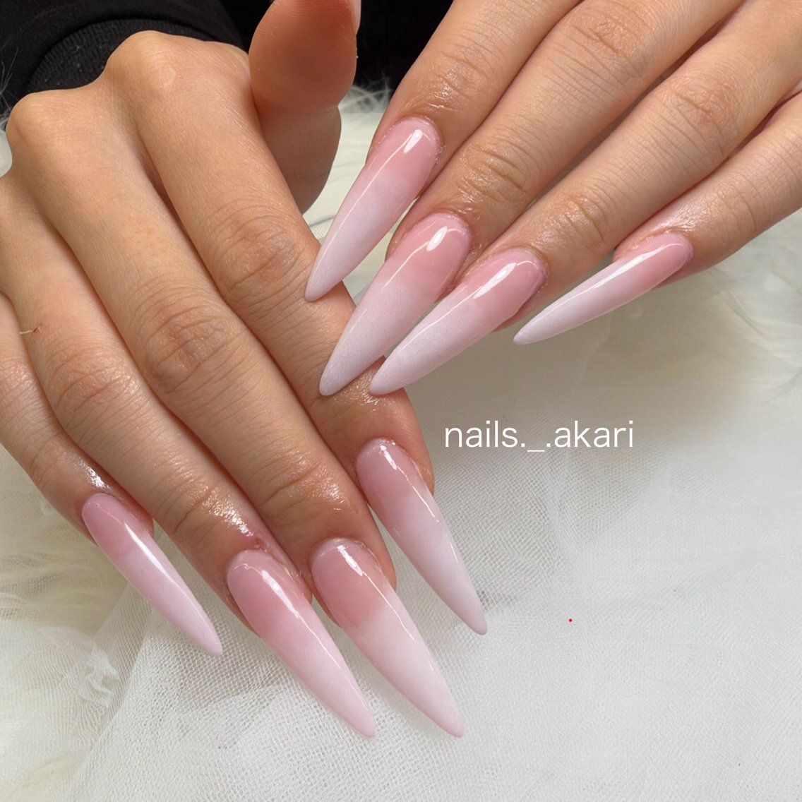 ネイル ハンドネイル akari🎀 naill|堺筋本町のネイルデザイン