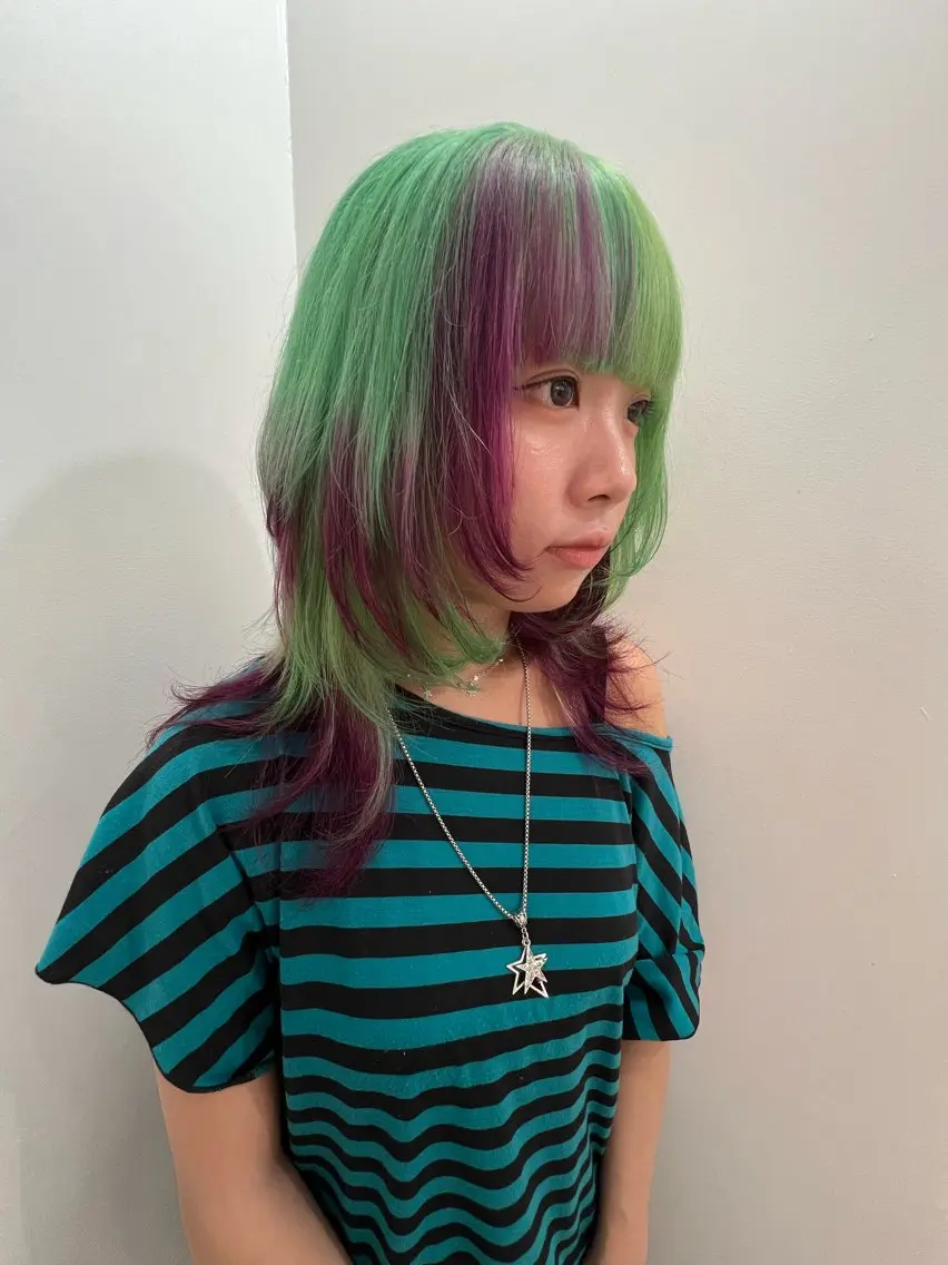 セミロング ヘアカラー トリートメント 💥ウルフカット デザインあんな💥のヘアスタイル