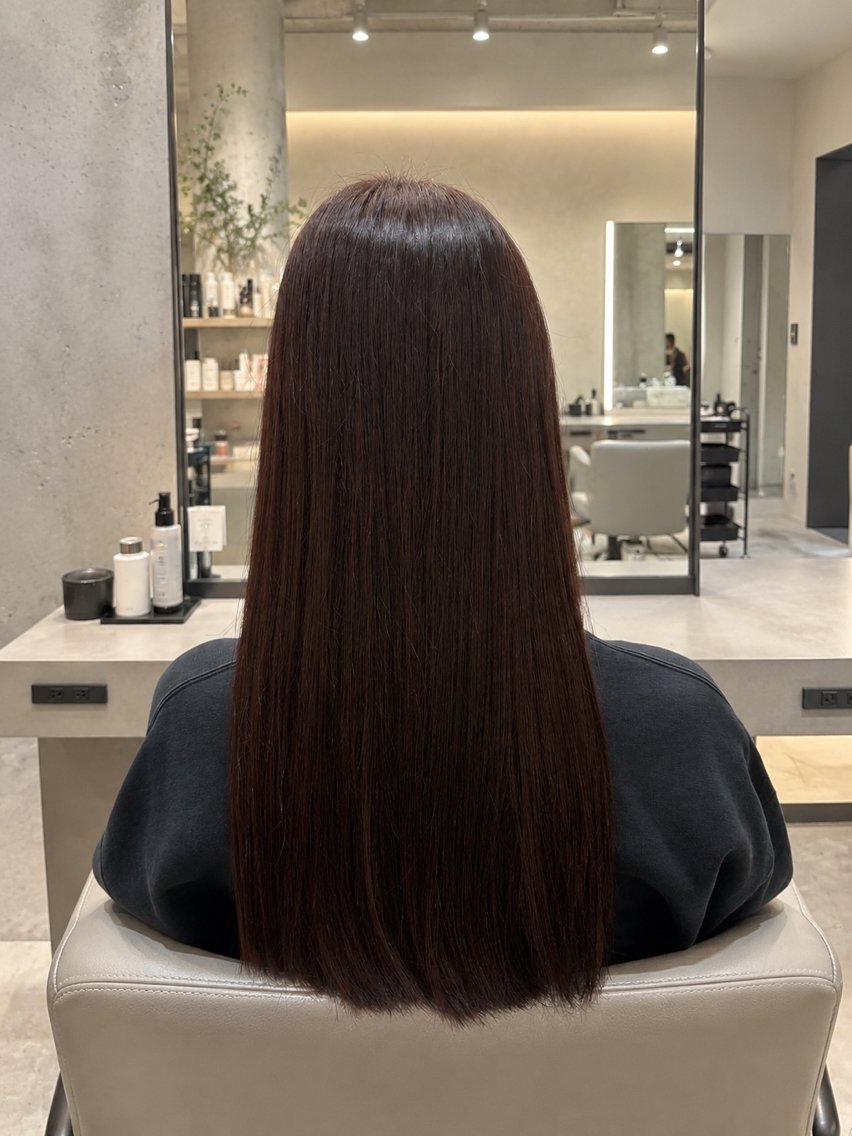 ロング カット ヘアカラー トリートメント 山本 茉琳のヘアスタイル