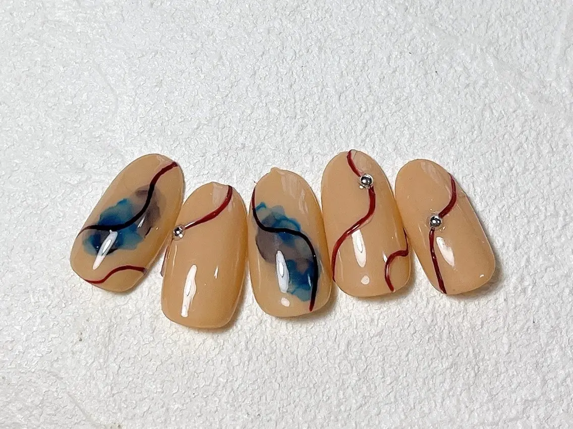 ネイル オーロラネイル フットネイル フレンチネイル ジェルネイル マグネットネイル kiki nail たまプラーザのネイルデザイン