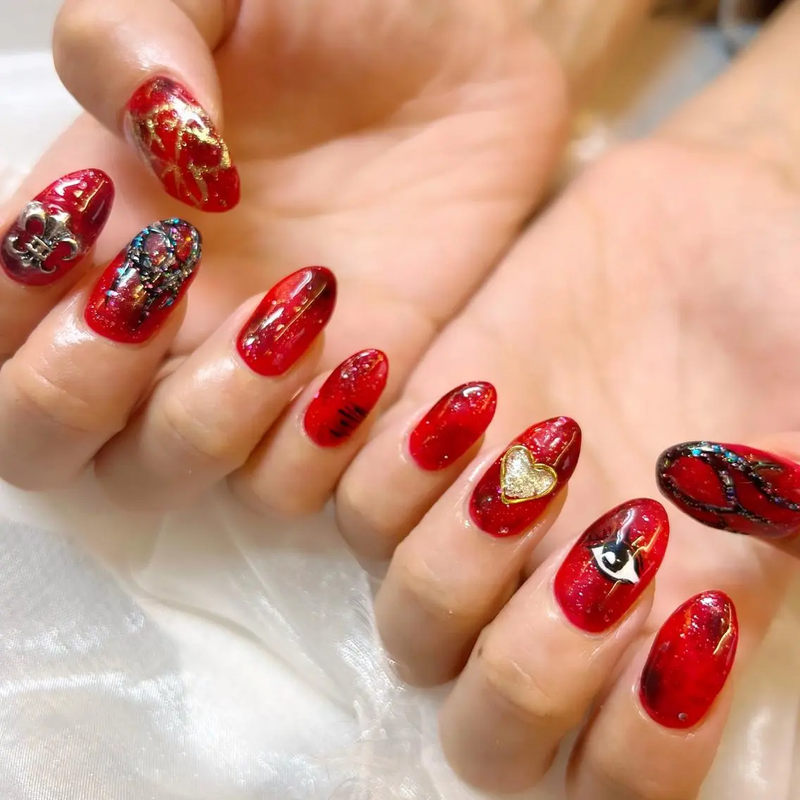 ネイル ハンドネイル clover nailのネイルデザイン