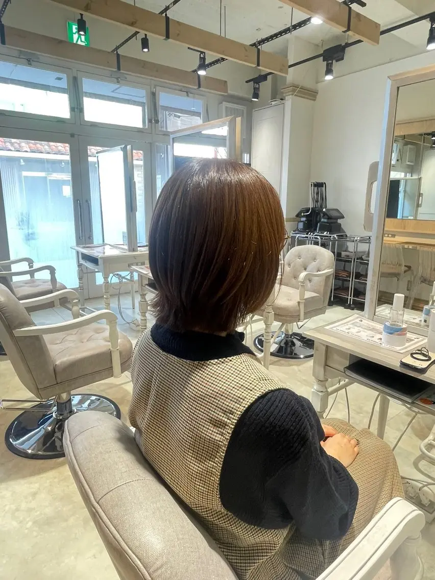 ミディアム カラー Hinata🫧 レイヤー×髪質改善のヘアスタイル