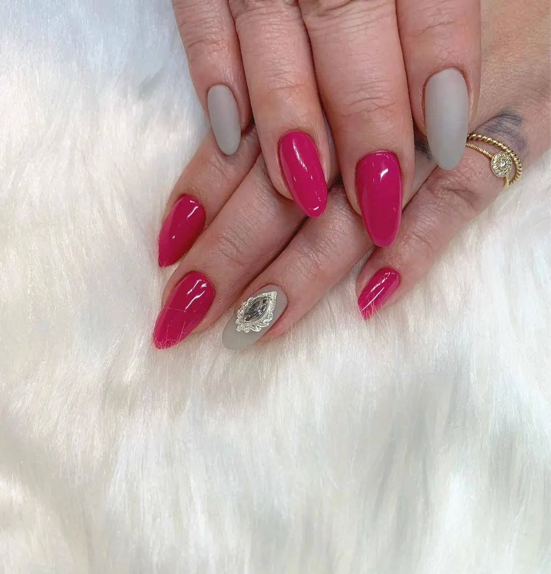ネイル ハンドネイル glow_ nailのネイルデザイン