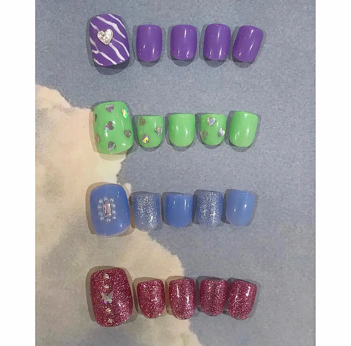 ネイル フットネイル nozomi 🌙のネイルデザイン