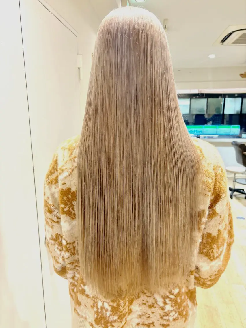 ロング カラー ヘアカラー トリートメント 新宿/ 新井彩斗のヘアスタイル