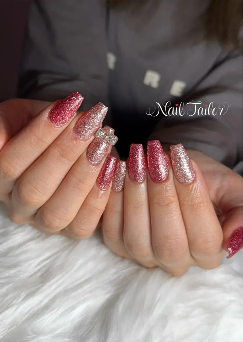 ネイル 長さ出し キラキラネイル ラメ(グリッター) ロングネイル ワンカラーネイル ハンドネイル NailTailor ネイルテイラーのネイルデザイン