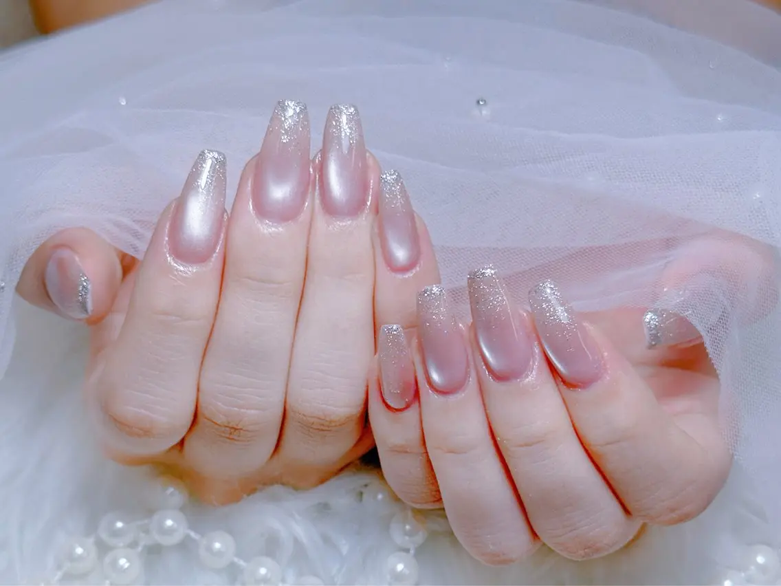 ネイル チークネイル 長さ出し フラッシュネイル フレンチネイル グラデーション ハンドネイル AN NAIL 高田馬場のネイルデザイン