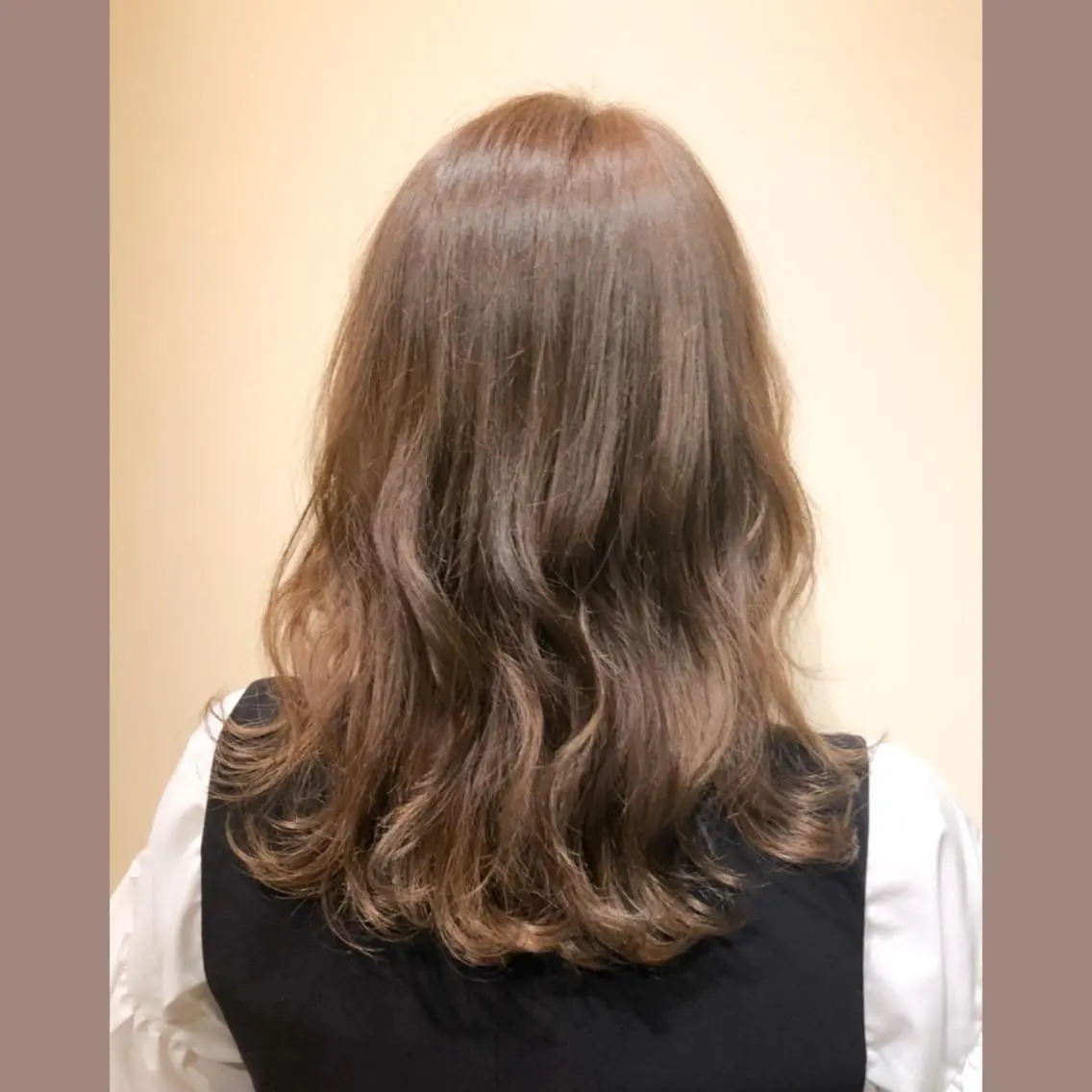 ミディアム 𓅰なかがわ ふみな𓅯のヘアスタイル