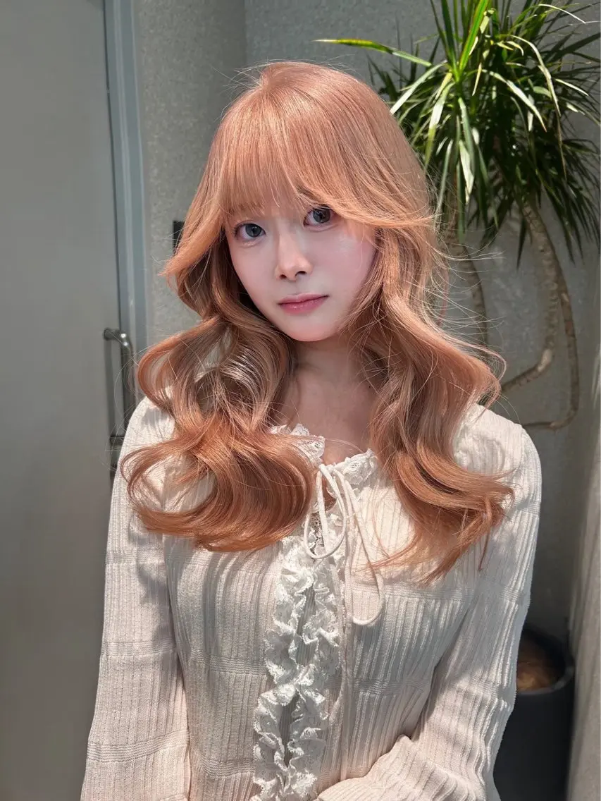 ロング ヘアカラー トリートメント SAYA/デザイン カラー/ケアブリーチのヘアスタイル