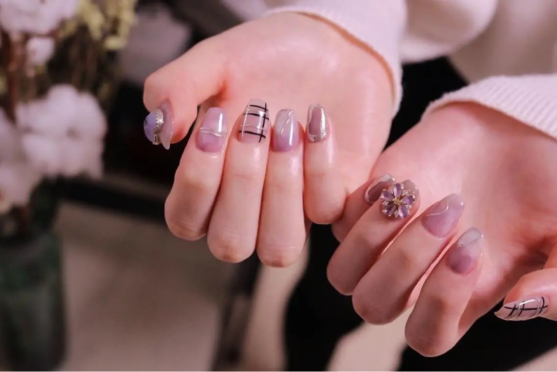 ネイル 長さ出し ジェルネイル 韓国ネイル 持ち込み ニュアンスネイル ハンドネイル MH Nailのネイルデザイン
