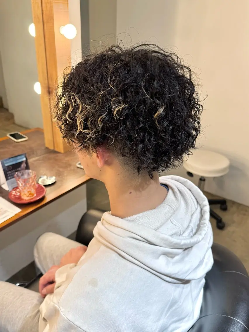 パーマ メンズ カット パーマ BEHIND THE CURTAIN りこのヘアスタイル