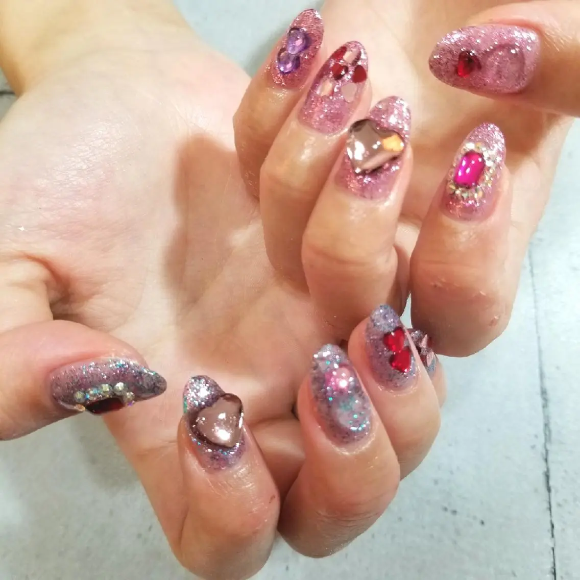 ネイル アートネイル nijiiro🌈 サトウのネイルデザイン