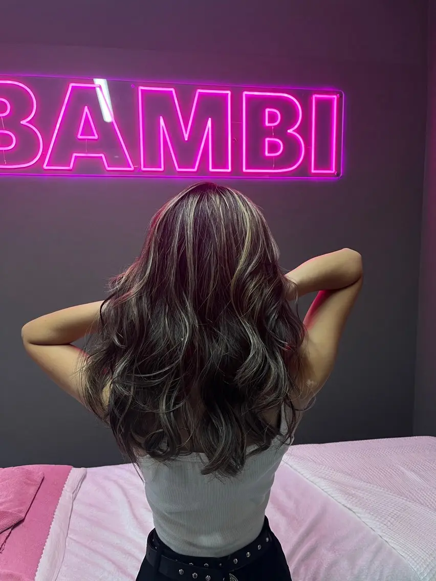 ロング カラー ハイライトカラー ハイライト ハイライト🌺 ZIONのヘアスタイル