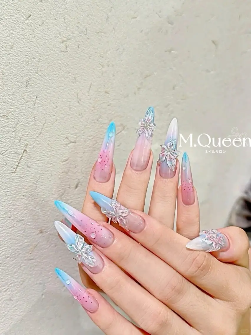 ネイル M.Queenネイル サロン天神今泉店のネイルデザイン