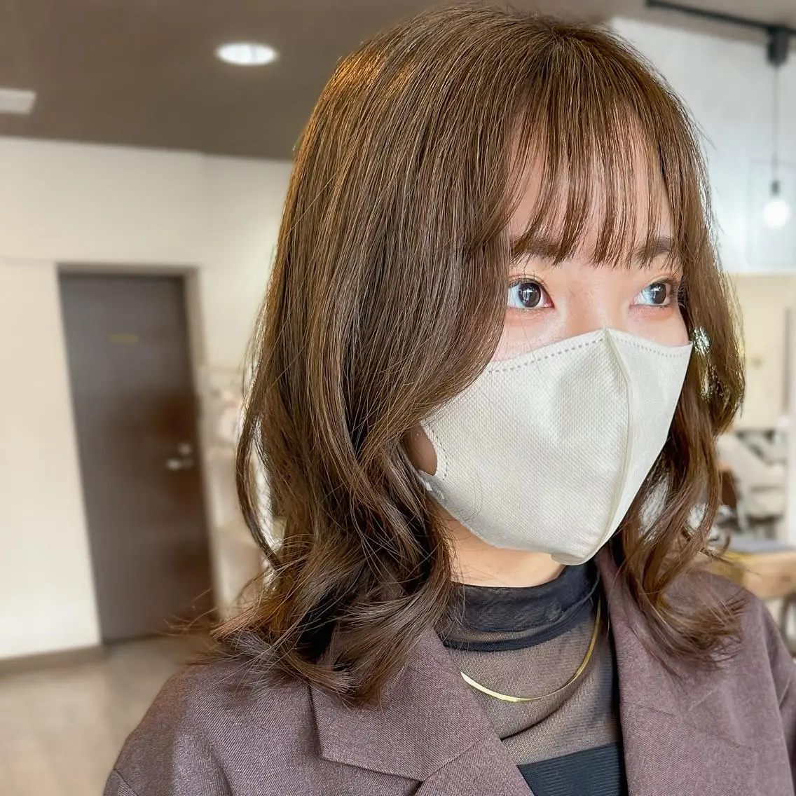 ミディアム カラー ベージュカラー ブリーチ ブリーチなしカラー レイヤー/高橋 みく /池下/千種のヘアスタイル