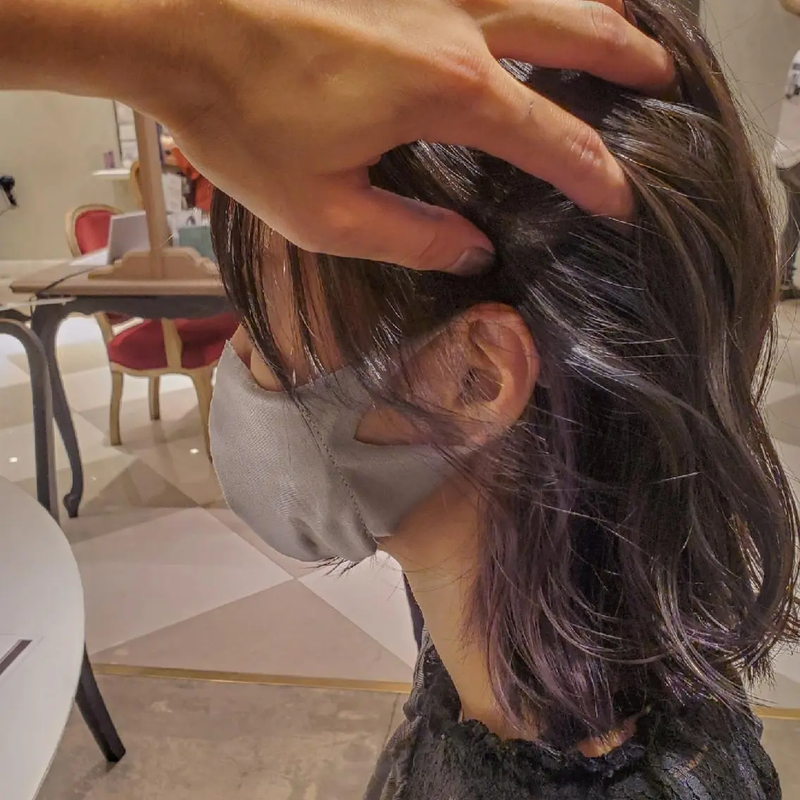カラー ミディアム インナーカラー ラベンダーカラー 竹尾 優斗のヘアスタイル