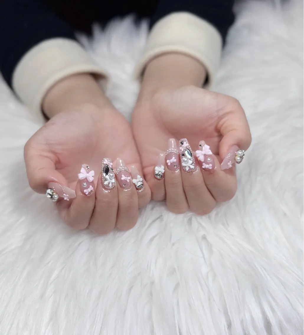ネイル アートネイル オーロラネイル ジェルネイル 韓国ネイル ロングネイル ハンドネイル Nichi Nailsのネイルデザイン
