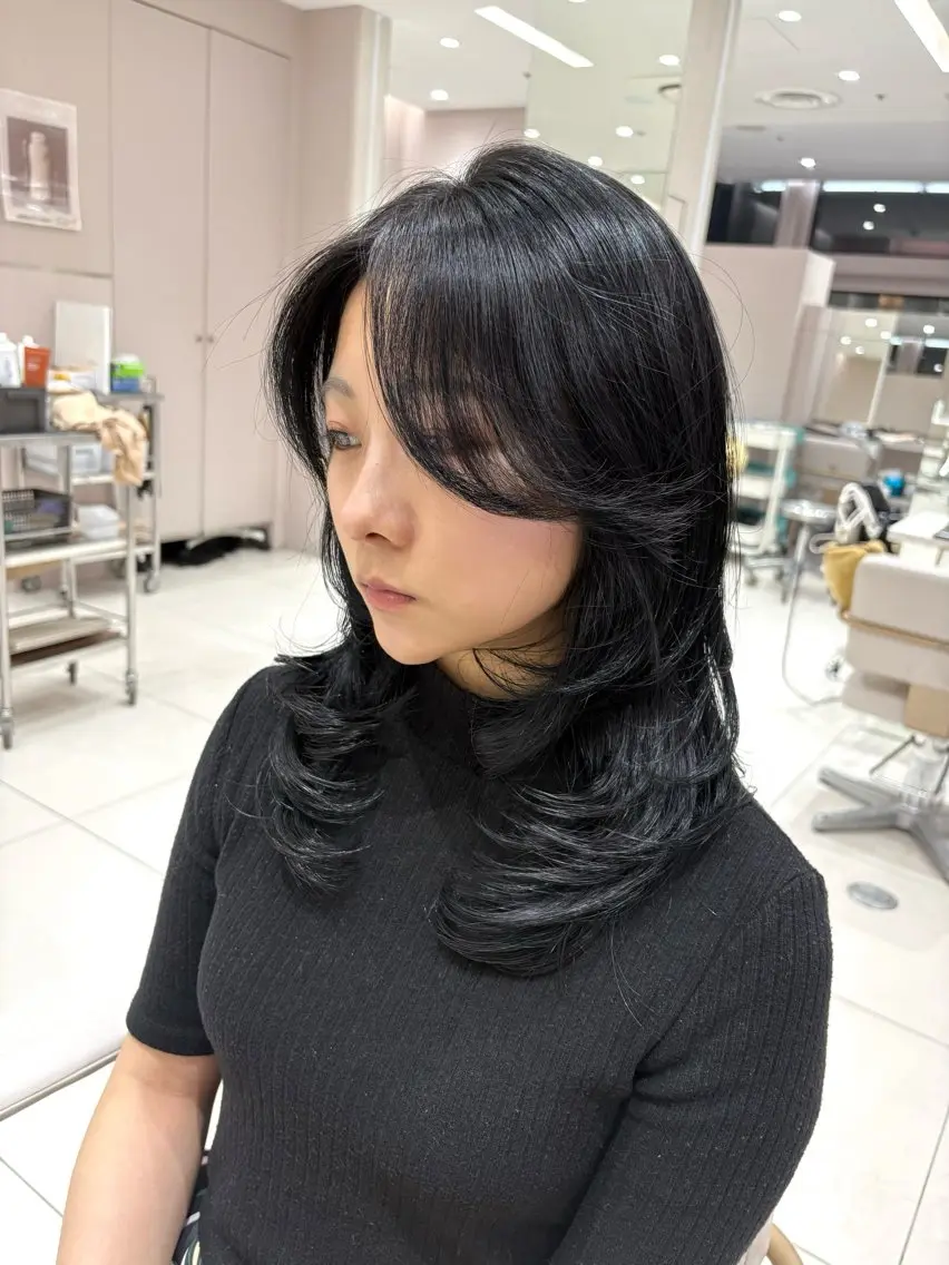 セミロング カラー レイヤーカット 銀座/レイヤー/ 透明感カラー✨りくのヘアスタイル