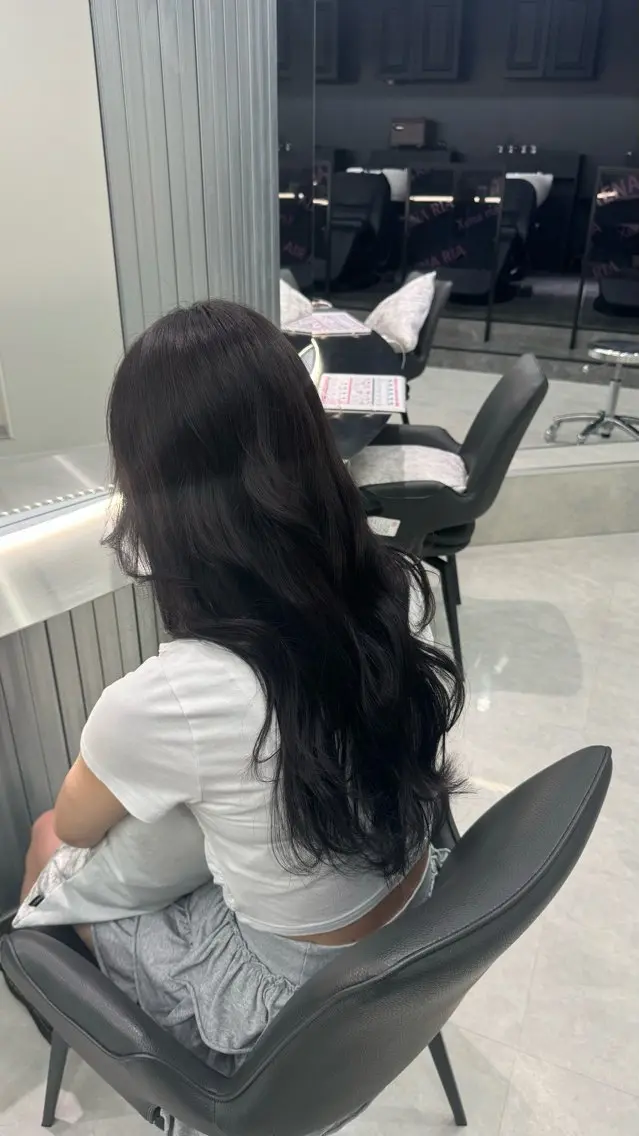 ロング カラー ozaki renaのヘアスタイル