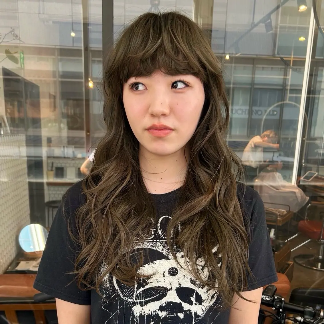 ロング 市川 蘭のヘアスタイル